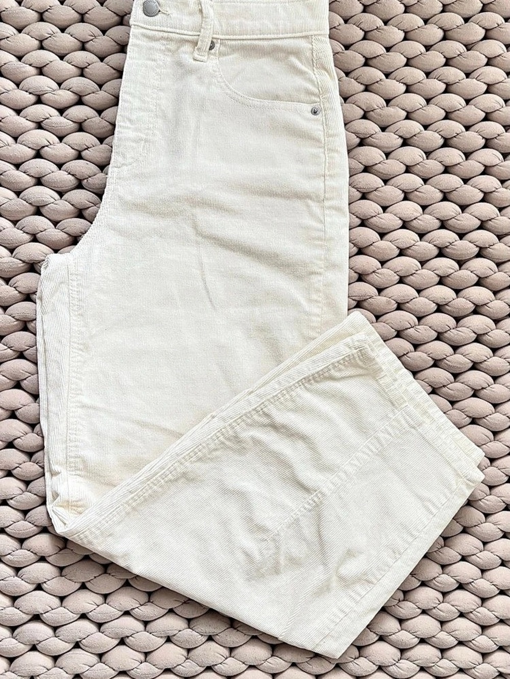 High rise easy Barrel White Jeans